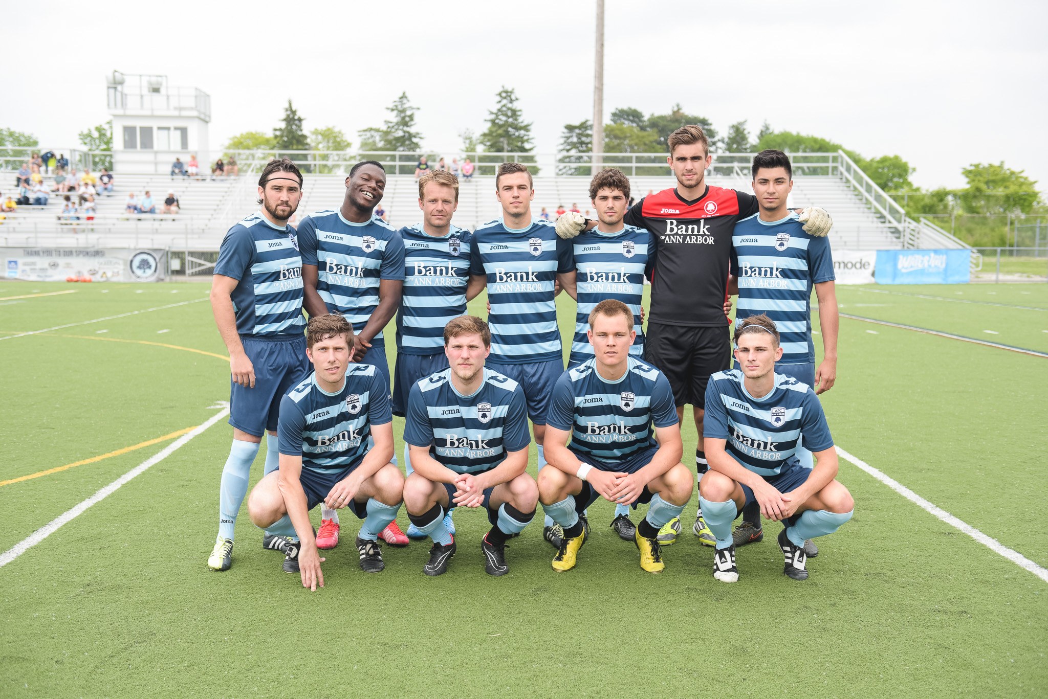 Our men’s starting XI before facing Lansing United on June 7, 2015. Back: Alex Morisset, Ade Adeniyi, Johno Heslop, Tyler Anderson, Brett Wietecha, Bryan Seefeld, Jeff Medina. Front: Alex Wood, Brooks Belhart, Luke Palmateer, Tom Cowling.