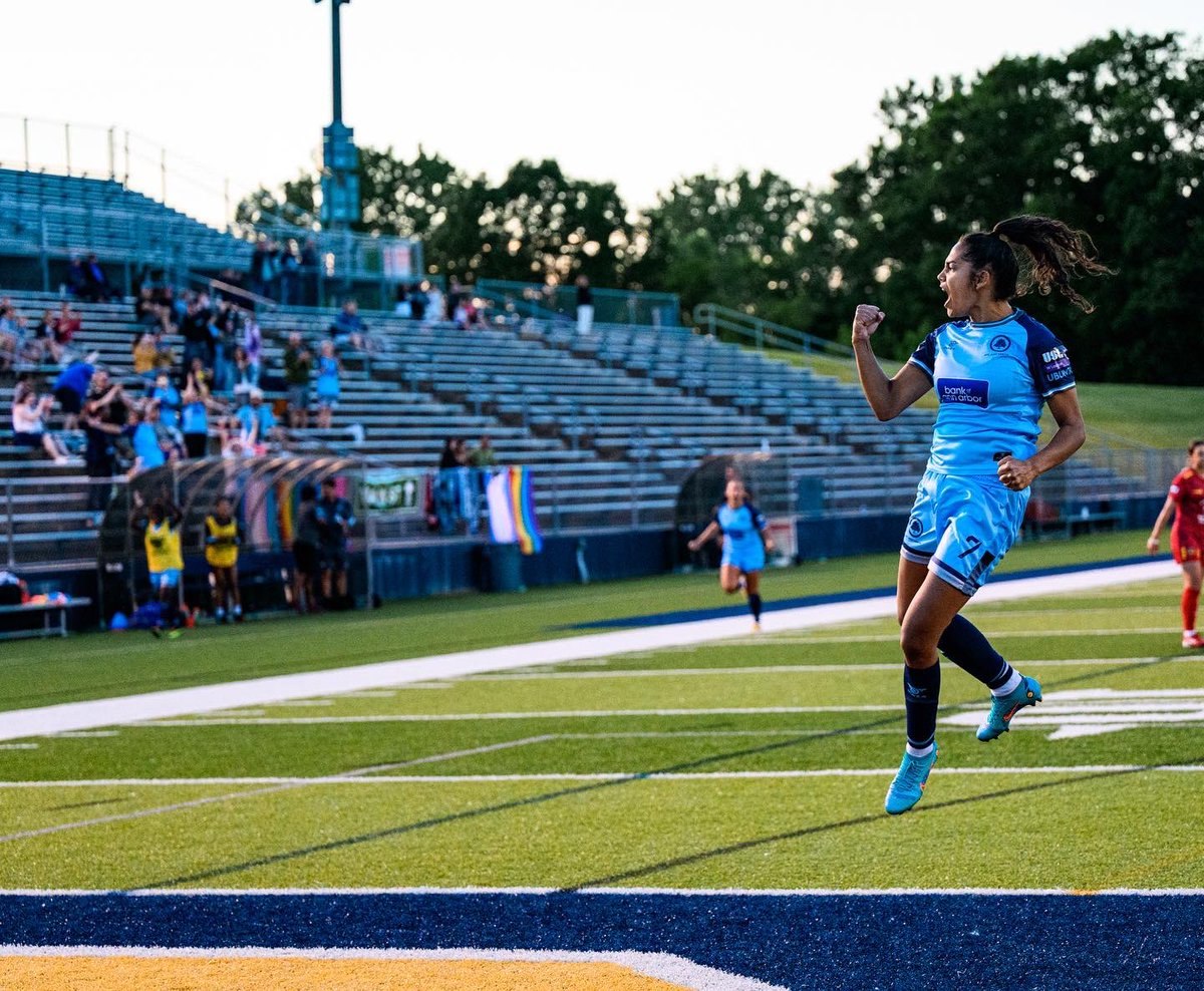 Match photo from AFC Ann Arbor women versus Flint City AFC (2022-06-18).